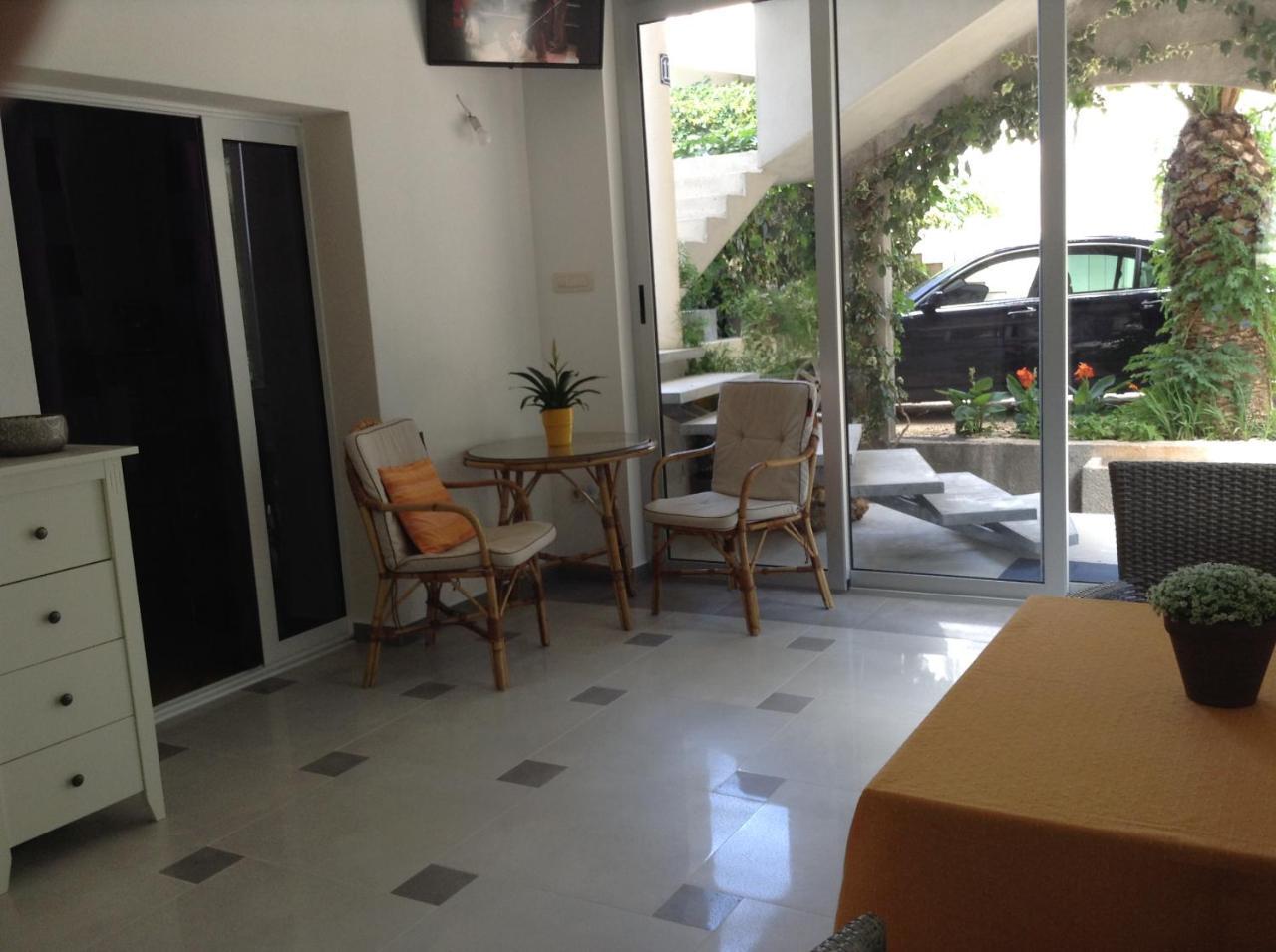 Apartments Leut Драшнице Экстерьер фото